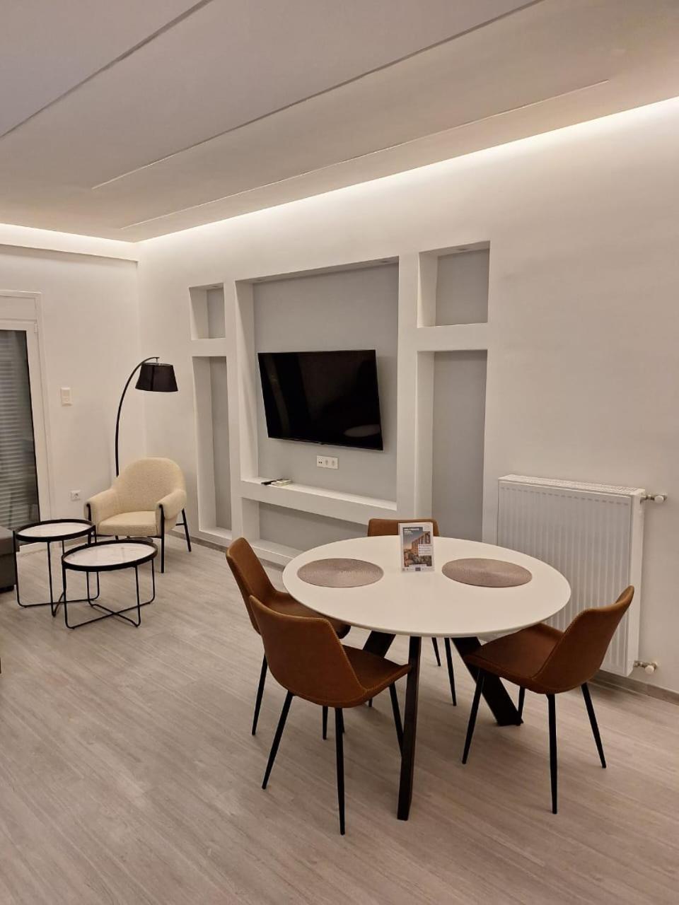 Stay Now, 600M From Acropolis Aten Exteriör bild
